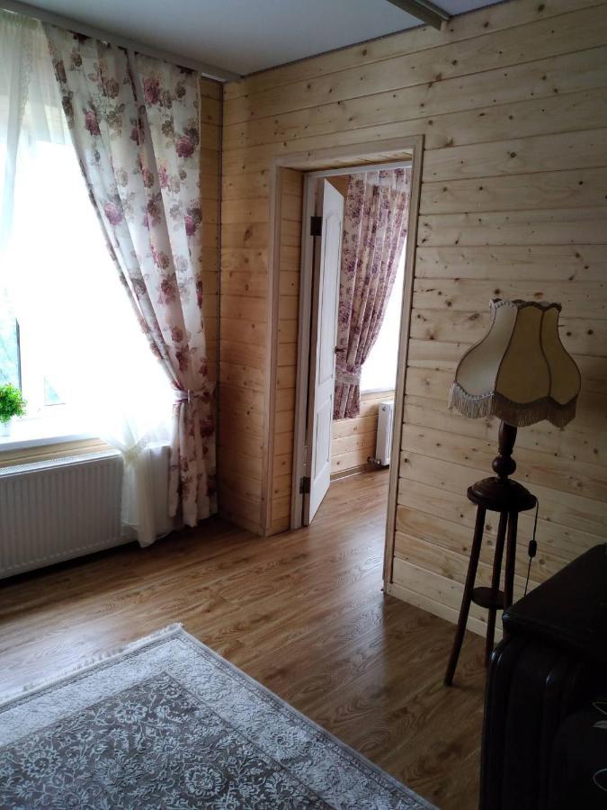 Апартаменти В Самому Центрі Почаева Pochaiv Exterior foto